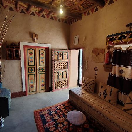 Dar Joud Apartment Tabourakht ภายนอก รูปภาพ
