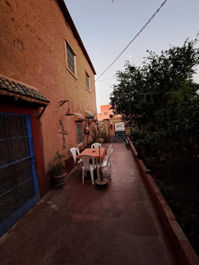 Dar Joud Apartment Tabourakht ภายนอก รูปภาพ