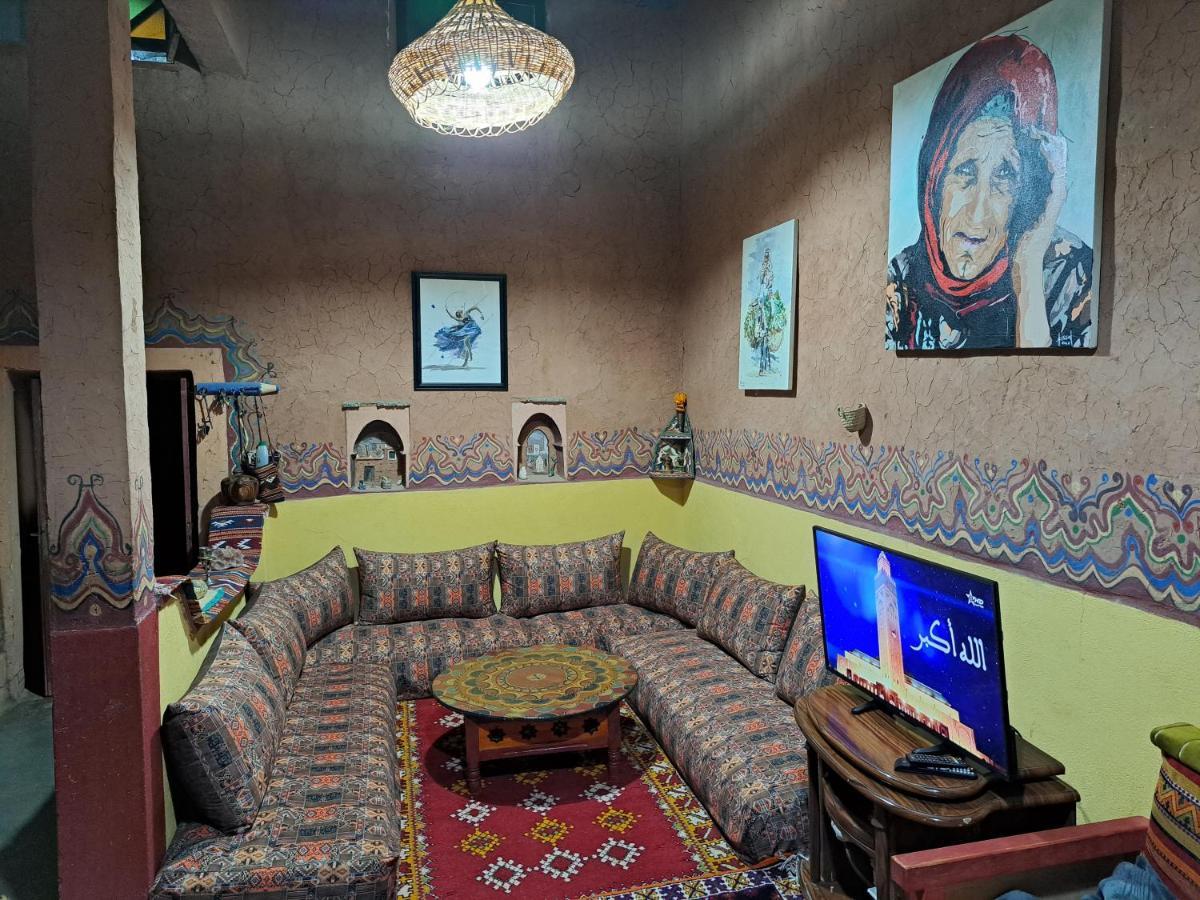 Dar Joud Apartment Tabourakht ภายนอก รูปภาพ